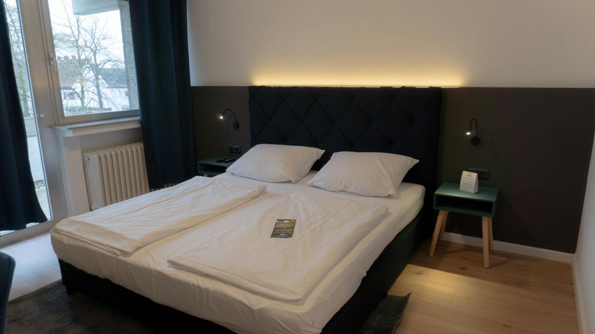Haven Hotels - Hotel Am Stadion Леверкузен Экстерьер фото